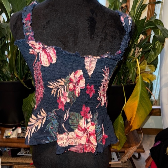 Patrons of Peace Pink and Red Bustier Peplum Tank Top - Picture 3 of 3